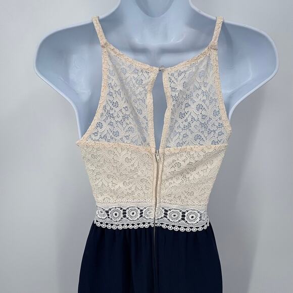 IZ Byer Women's Cream and Navy Long Lace Dress - Size S - Picture 5 of 9
